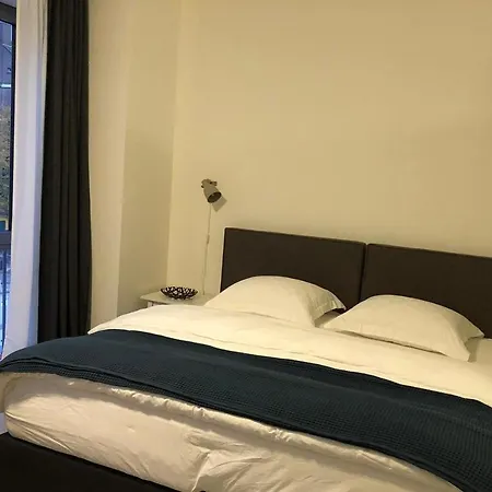 Bed & Breakfast Mondriaan 2*