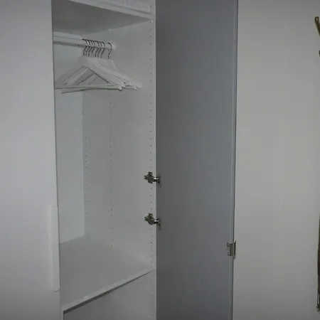 Mondriaan לינה וארוחת בוקר