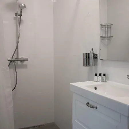 Mondriaan Bed & Breakfast 3*